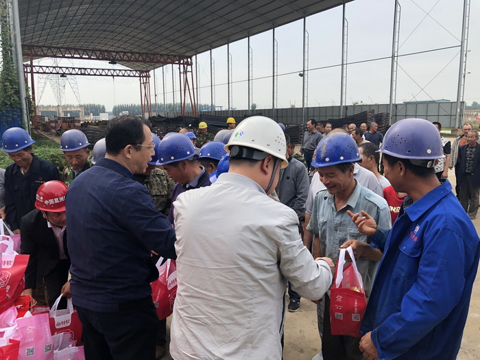 廊桥慰问.jpg